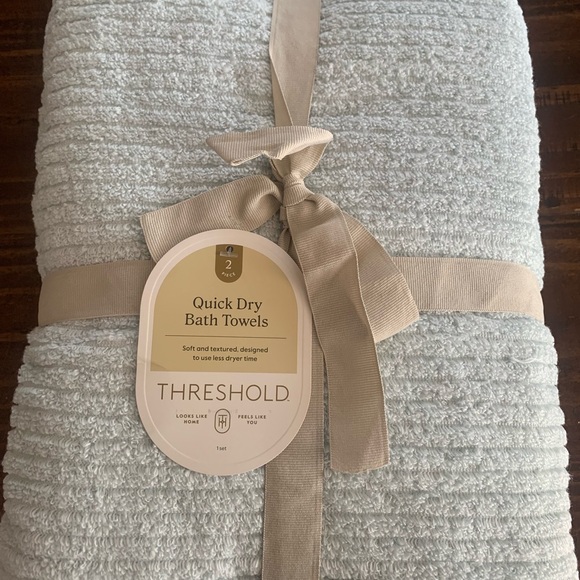 Threshold Other - Threshold Quick Dry Bath Towels Blue Cotton
